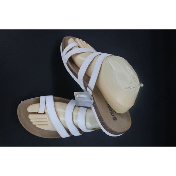 Makalu California Women’s Sandals White Olivia Size 11M NEW - Picture 1 of 11